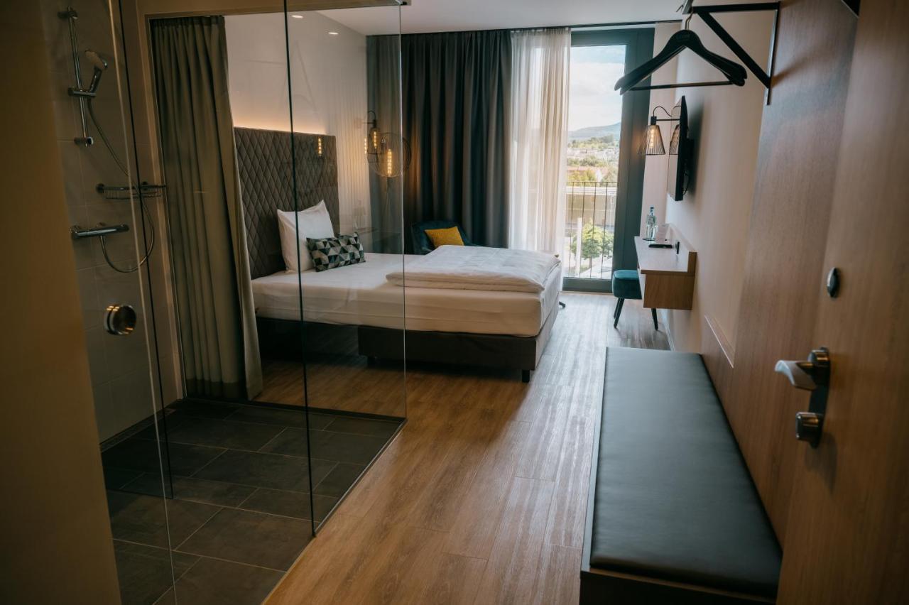 LOOM Hotel&Skybar Eislingen Exteriér fotografie